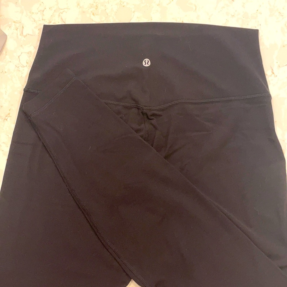 Lululemon Black 7/8 Leggings
